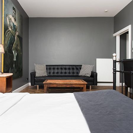 B&B La Casa Bxl บรัสเซลส์ ภายนอก รูปภาพ