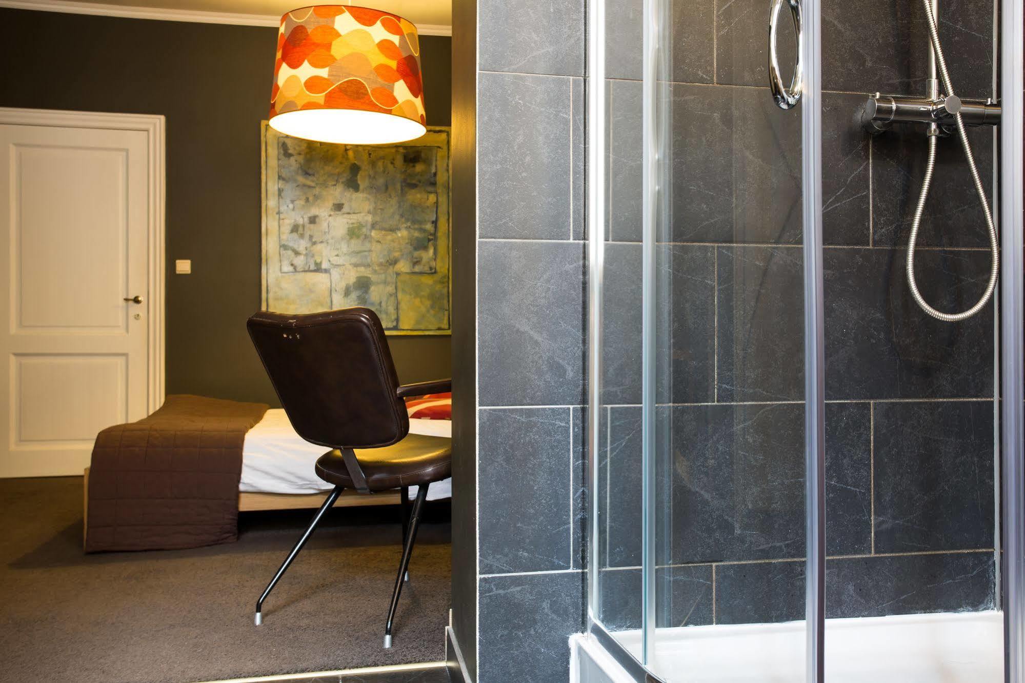 B&B La Casa Bxl บรัสเซลส์ ภายนอก รูปภาพ